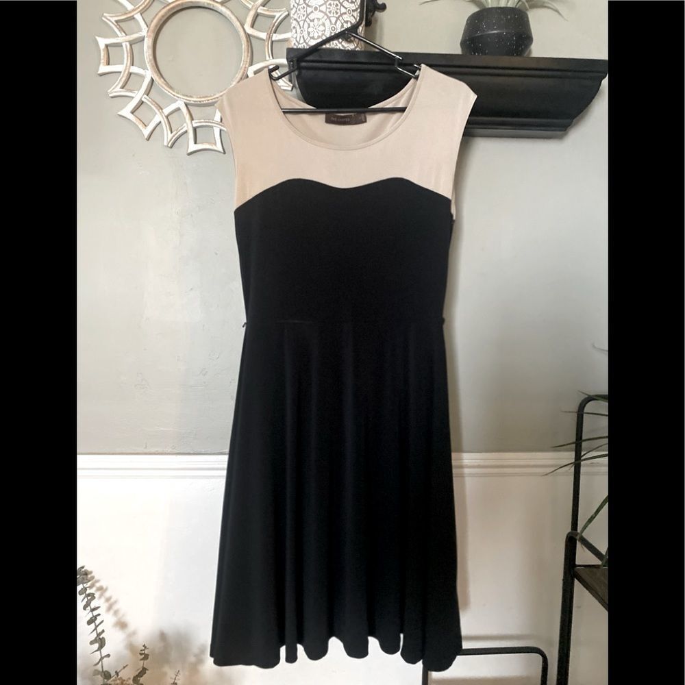 Limited Size Small Nude and Black Dress Womens